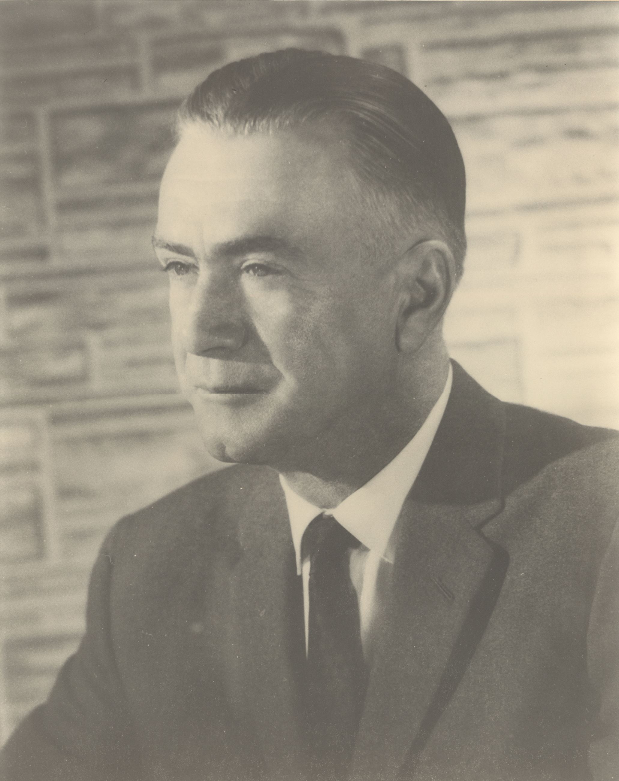 1956-1960 John G. Pihl