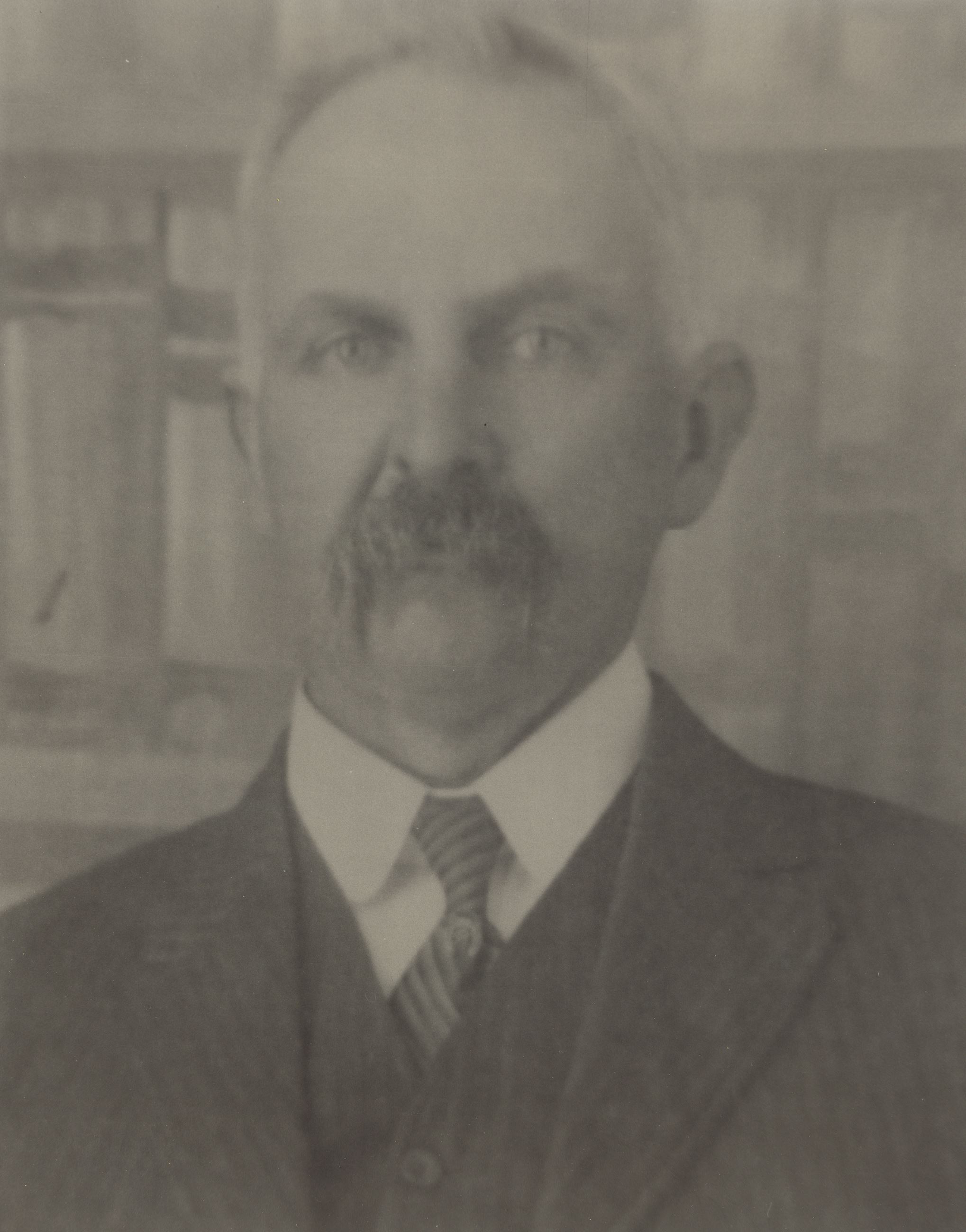 1914-1941 Emmanuel George